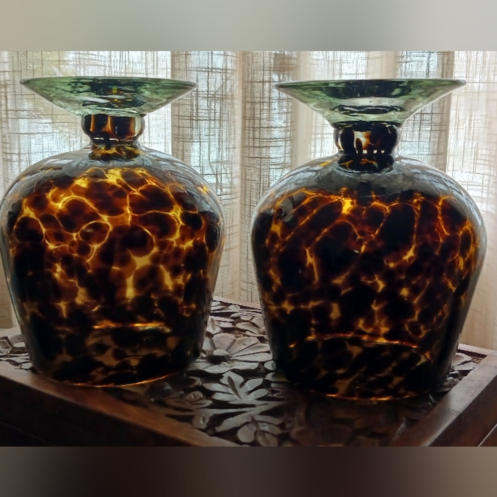 Tortoise Wine Goblets, 6" high, Set of 2, FIRM On Price - Picture 2 of 8